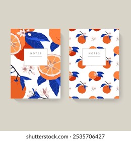 Dos cuadernos ilustrados con patrones naranjas sobre un fondo claro. Diseño minimalista con cabecera blanca para texto. Concepto de papelería. Perfecto para el diario