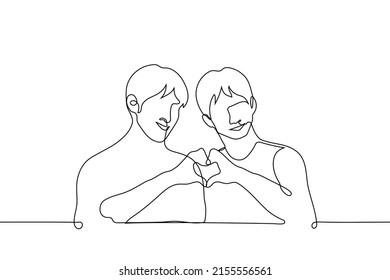 dos hombres se paran lado a lado y doblan sus manos en forma de corazón - un vector de dibujo de una línea. concepto de gesto de amor y aprecio, amor a las parejas homosexuales, Día de San Valentín