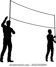 Zwei Demonstranten oder Demonstranten bei einem Demonstrationsmarsch, einer Picketline oder einem Streik demonstrieren in Silhouette. Halten Sie ein Bannerzeichen auf.