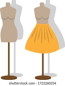 Zwei Nähmannequins mit Schatten einzeln auf weißem Hintergrund.