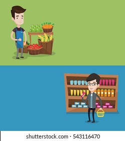 Dos banderas de compras con espacio para texto. Diseño plano vectorial. Diseño horizontal. Trabajador de supermercado dándole el pulgar. Trabajador del supermercado parado en el fondo de estanterías con verduras y frutas