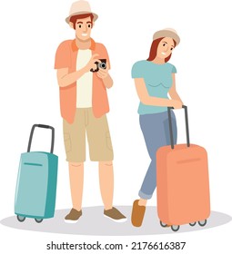 Dos turistas están esperando al avión para volar