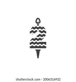 Icono vector de vela de dos años de cumpleaños. signo plano relleno para concepto móvil y diseño web. Icono de glifo de velas de cumpleaños número 2. Símbolo, ilustración del logotipo. Gráficos vectoriales