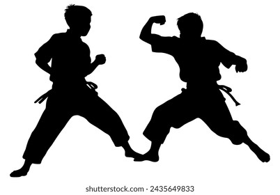 Dos jóvenes haciendo silueta de karate, dos jóvenes luchadores de karate en un partido,  