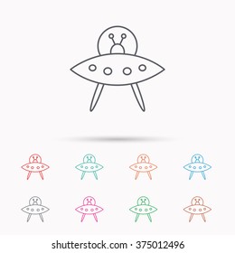 UFO icon. Unknown flying object sign. Martians symbol. Linear icons on white background.