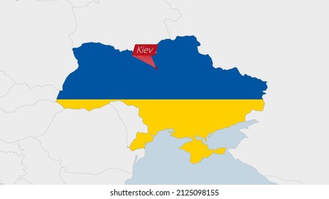 Mapa de Ucrania resaltado en los colores de la bandera de Ucrania y pin de la capital del país, Kiev, mapa con los países europeos vecinos.