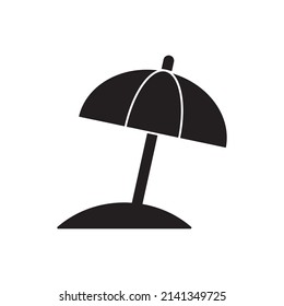 icono de sombrilla beach en glifo plano negro, estilo relleno aislado en fondo blanco