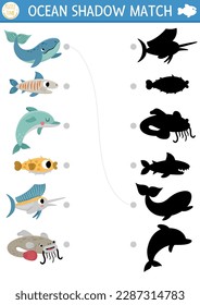 Bajo la sombra del mar, la actividad se combina con el pescado. Rompecabezas oceánico con ballena linda, delfín, tiburón, pez globo. Buscar una hoja de cálculo o juego imprimible de silueta correcta. Página de animales de agua para niños
