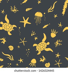 Underwater life hand drawn seamless pattern. Sea turtle, seaweeds, jellyfish and starfish in a flat style.
