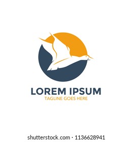 Unique duck logo template. vector. editable. simple shape. minimalist color. memorable
