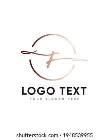 Una sensación única y una hermosa letra ligera manuscrita tipo de plantilla de logotipo F, logotipo vector para identidad empresarial y de empresa 