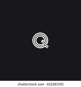 Unique perfect clean attractive minimal geometric fashion brand black and white color Q initial based letter icon logo.