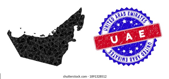Los Emiratos Árabes Unidos mapean la malla poligonal con triángulos rellenos, e imitación de estampado bicolor. Mosaico triangular mapa de los Emiratos Árabes Unidos con modelo vectorial de malla, los triángulos tienen tamaños variables,