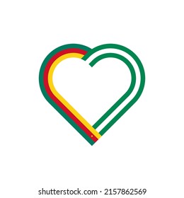 Einheitskonzept. Herzbandsymbol von Kamerun- und Nigeriafahnen. Vektorgrafik einzeln auf weißem Hintergrund