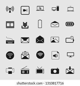 Universal media and multimedia vector icon set 