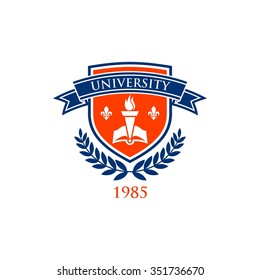 153,074 University Logo Images, Stock Photos & Vectors | Shutterstock