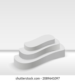 Unusual podium shape. Original layout.