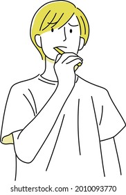 El cuerpo superior de un hombre que cepilla sus dientes con una cara problemática