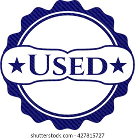 Verwendetes Emblem mit Denim-Textur