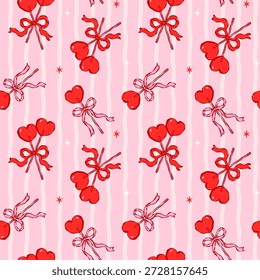 Coqueta de San Valentín sin patrón corazón Lollipop Candy con lazo de cinta dibujado a mano con estilo de línea caprichoso sobre fondo retro rayado ondulado