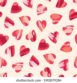 Valentinstag Urlaub Hand gezeichnet trendige Vektorgrafik nahtlose Muster. Rosa und rote Pinselstriche Abstrakte Herzen auf Cremehintergrund. Elegante Whimsical Feminine Print for Fashion, Packaging, Wrapping