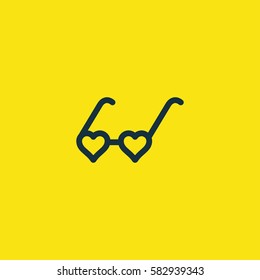 Valentine's day. Romantic design elements isolated. Thin line version. Vector illustration. Heart glasses icon
