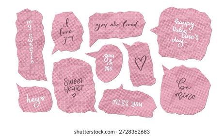 El Vector del día de San Valentín arruga la burbuja de discurso rosa de papel con mensajes de amor: te amo, sé mío, cariño, etc. Iconos de dibujos animados, pegatinas, diseño de Vector de collage vintage.