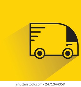 icono de furgoneta con sombra sobre fondo amarillo