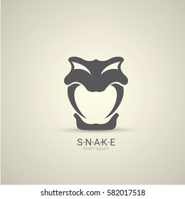 vector angry dangerous snake logo design template. danger snake icon. viper black silhouette isolated on grey