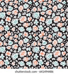 Vector Animal background. Hand Drawn doodle Leopard Skin Seamless pattern. Jaguar print texture. Leopard spots