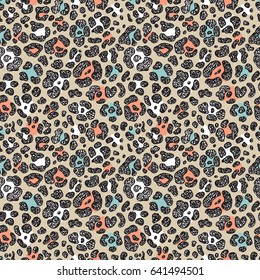 Vector Animal background. Hand Drawn doodle Leopard Skin Seamless pattern. Jaguar print texture. Leopard spots