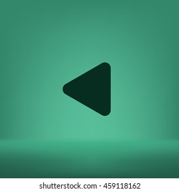 Vector Back arrow icon. Stock vector arrow icon illustration