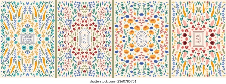 Plantillas de banners vectores establecidas con tarjetas de invitación florales de doodles