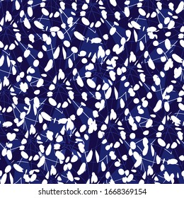 Vector blue and white shibori abstract teardrop overlap patten. Suitable for textile, gift wrap and wallpaper.