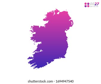 Gradiente violeta de colores vivos de Irlanda mapa sobre fondo blanco. Organizado en capas para una edición sencilla.