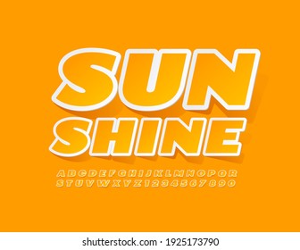 Plantilla de brillo vectorial Sunshine con tipografía amarilla. Conjunto creativo de letras y números de alfabeto