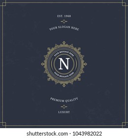 Vector calligraphic logo template. Luxury retro monogram. Vintage design element.