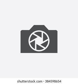 Vector camera shutter Icon