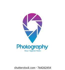 Vector camera shutter and map pointer logo combination. Lens and gps locator symbol or icon. Unique photo and pin logotype design template.