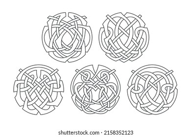Vector celtic circlar knot. Ethnic ornament. Geometric design