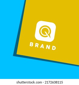 vector is a chat symbol. With the letter Q in the middle.