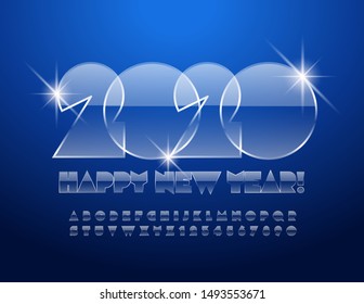 Tarjeta de felicitación Vector chic Feliz Año Nuevo 2020. Fuente de vidrio mágico. Elegante conjunto de letras y números de alfabeto.