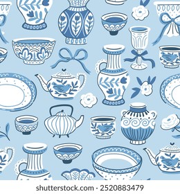 Patrón inconsútil de cerámica Chinoiserie de Vector. Antiguas tetera, tazas, flores y lazo en color azul. Elegante colección de vajilla dibujada a mano. Cerámica de Chinoiserie para la ceremonia del té chino.