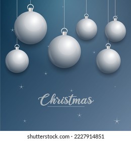 Cartel vectorial de Navidad con decoraciones. Feliz texto de Navidad. ornamentos plateados sobre fondo azul