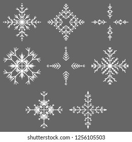 Vektorgrafik von künstlerischen, eisigen abstrakten Kristallschneeflocken einzeln auf dem Hintergrund als Winterdekorationsgruppe oder Kollektion. Eis oder Frost Schöne Sternschmuck-Silhouette oder Saisonkunst