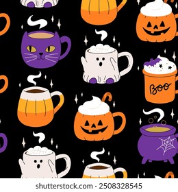 Vector colección de tazas lindas de Halloween. Cacao caliente con malvavisco, café y tazas de té con caras lindas, fantasma, calabaza, gato negro de bruja y cráneo. Patrón sin fisuras de dibujos animados planos.