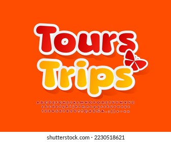 Viajes y recorridos por el vector colorido. Tipo de letra de pegatina roja. Letras y números luminosos y creativos de alfabeto
