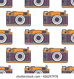 Vector colorful vintage seamless pattern with retro cameras. Trendy hipster style