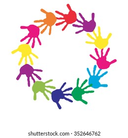 Concepto vectorial o espiral de círculo conceptual de las impresiones coloridas hechas a mano por niños aislados en fondo blanco para pintura, huella de mano, símbolo, personas, identidad, juntos, amistad, juego, diseños divertidos