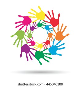 Concepto vectorial o espiral de círculo conceptual de las impresiones coloridas hechas a mano por niños aislados en fondo blanco para pintura, huella de mano, símbolo, personas, identidad, juntos, amistad, juego, diseños divertidos